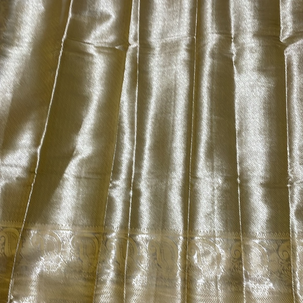 Indian saree - Picture 15 of 15